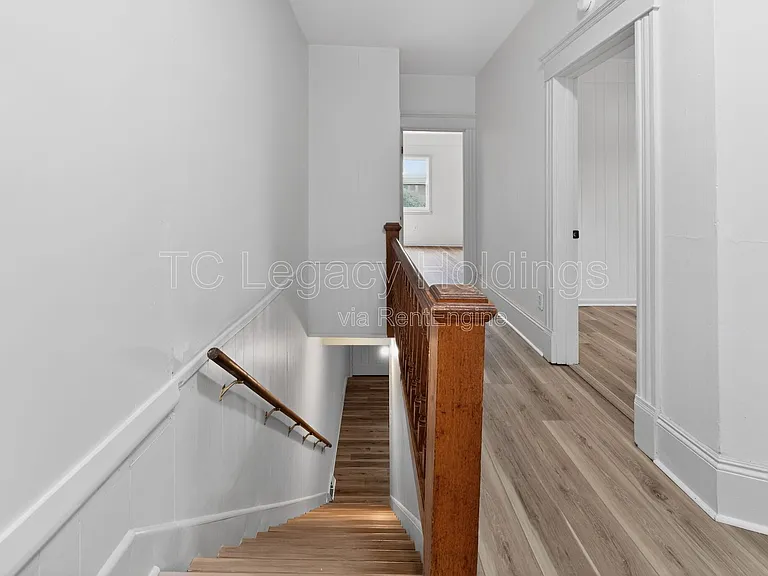321 Clark St — Photo 22