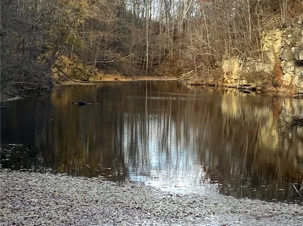 21500 Putney Ridge Rd, Salesville, OH 43778