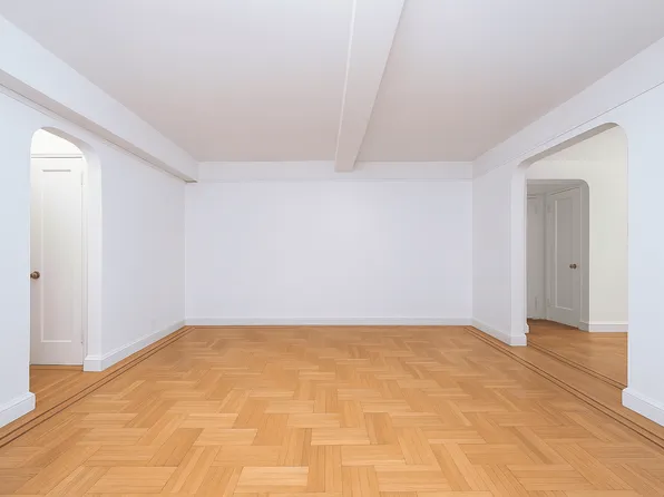 360 Cabrini Boulevard image 9 of 14