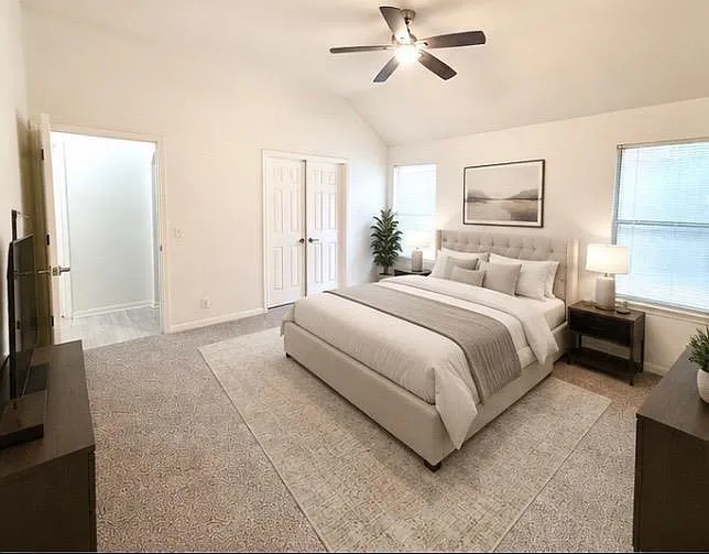 206 Sunshadow Dr — Photo 16