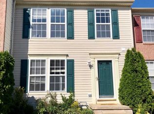 23 Players Ln, Pine Hill, NJ 08021