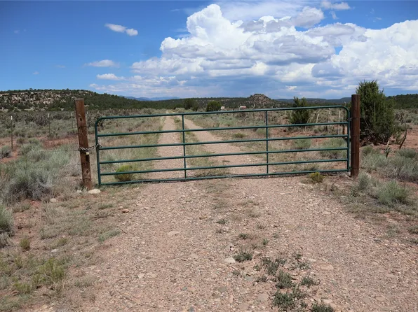 82 Rancho Mesita, Santa Fe, NM 87508