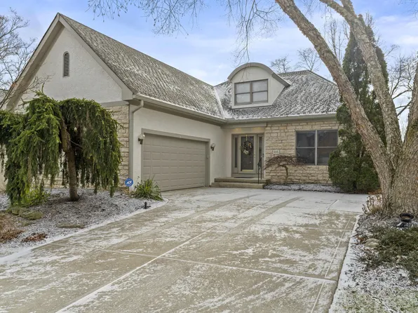 985 Linworth Village Dr, Columbus, OH 43235