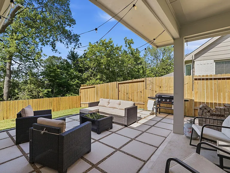 12087 Noble Heart Dr — Photo 16