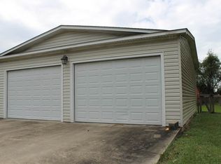 4603 Dartez Rd, Orange, TX 77632