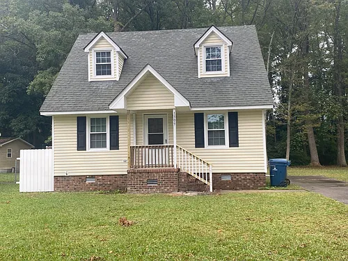 1509 N Respess St Photo 1