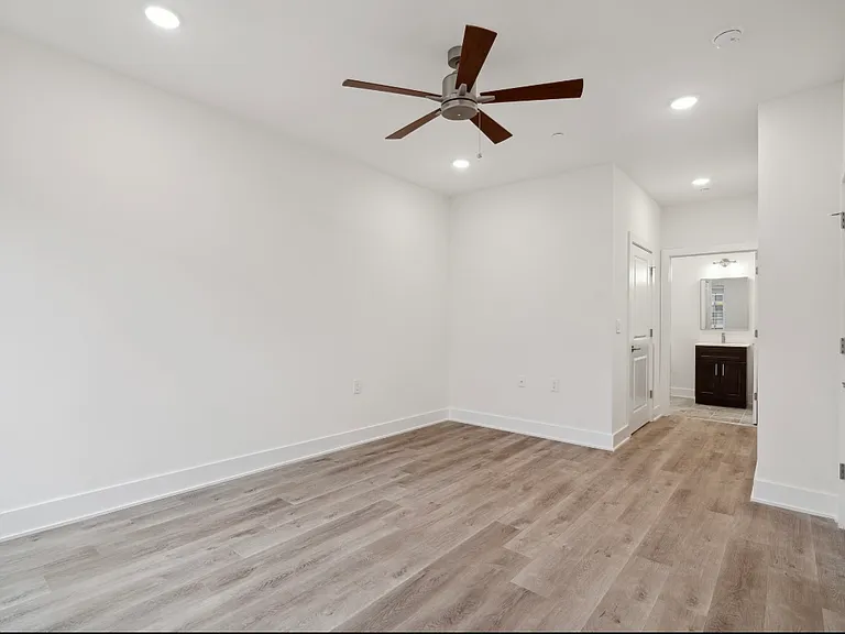 1148 N 2nd St #4I — Photo 15
