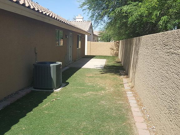 2nd image of 836 E Audrey Ln