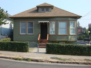 415 Prospect St, Petaluma, CA 94952