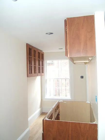 44 Irving St #4 — Photo 11