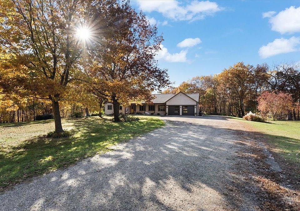 1st image of 1665 County Road 5 SW