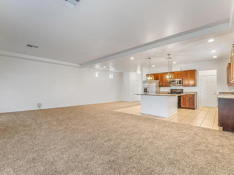 5986 Azzura Palms Ave — Photo 11