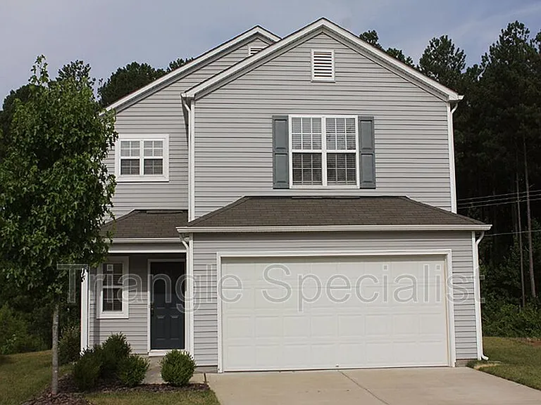 7 Thorton Ct — Photo 2