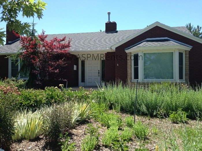 1st image of 2412 E Bernadine Dr