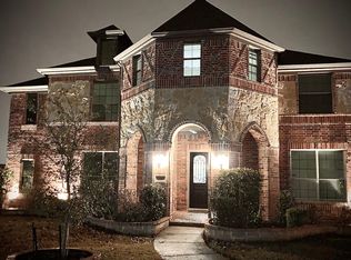 1305 Miami Dr, Carrollton, TX 75010