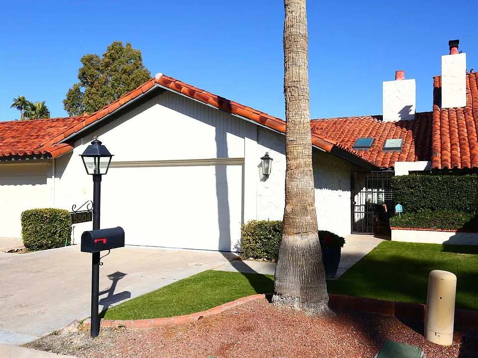 5804 N Scottsdale Rd