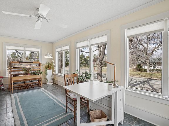 4th image of 1502 Kilian Blvd SE