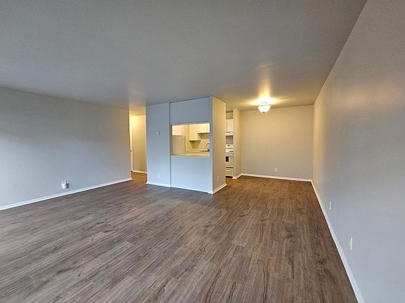 5th image of 5209 Russell Ave NW APT 205