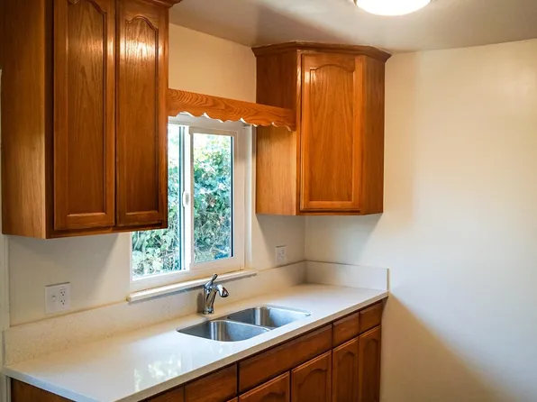 7708 S Pickering Ave #C, Whittier, CA 90602