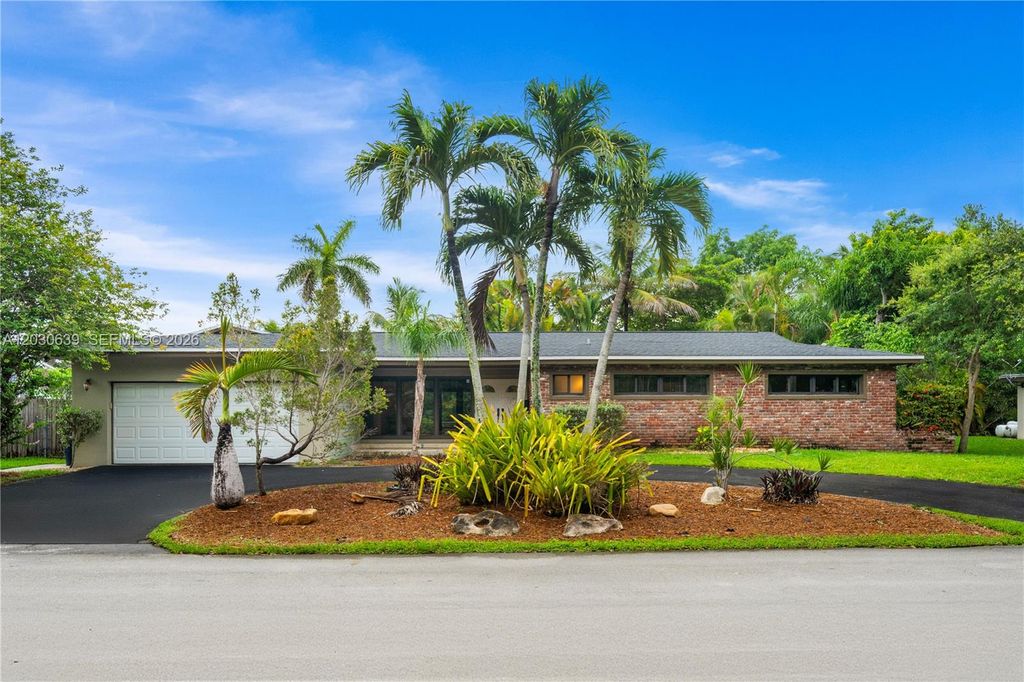 6311 SW 65th Ave, South Miami, FL 33143 home