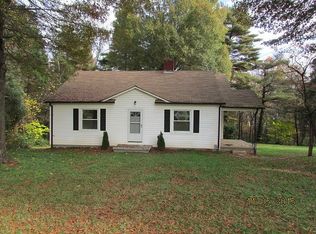 2980 Emmanuel Church Rd, Conover, NC 28613