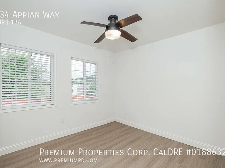 934 Appian Way — Photo 10