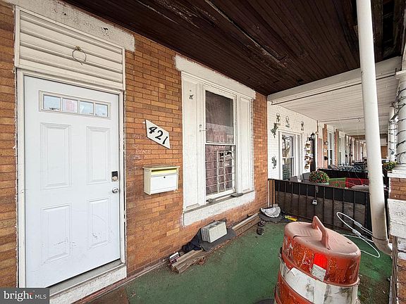 4th image of 421 E 28th St