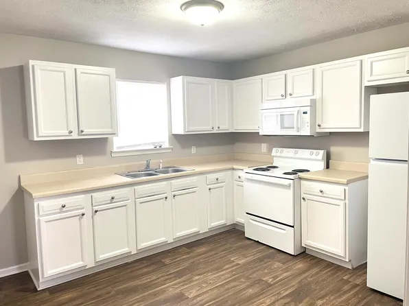 Magnolia Village Apartments