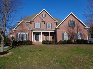 9635 Valley Woods Ln, Knoxville, TN 37922