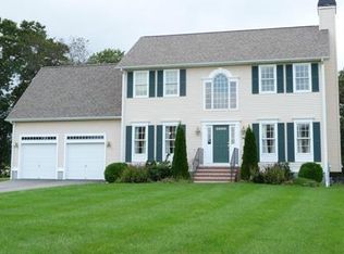14 Chelsea Dr, Seekonk, MA 02771