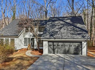 8975 Martin Rd, Roswell, GA 30076