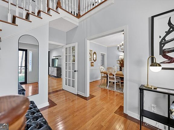 5th image of 140 Red Fox Run