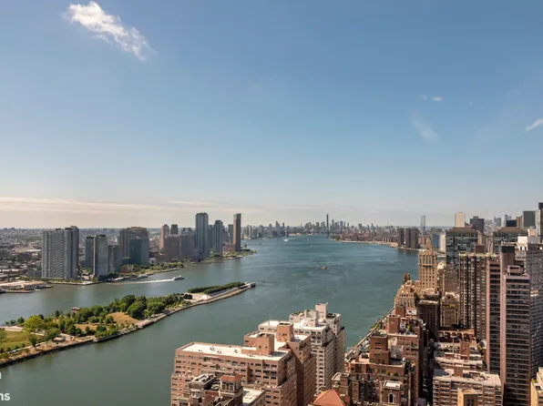 425 East 58th Street image 2 of 18