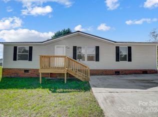 1363 Shinnville Rd, Cleveland, NC 27013