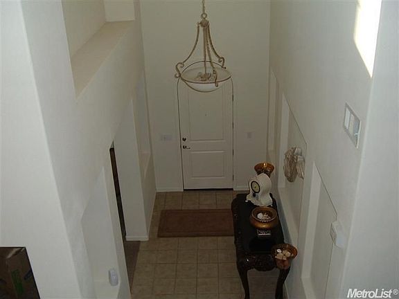 5th image of 6127 Silver Oak Cir