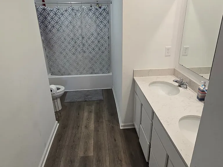 2585 Lamar Dr — Photo 14