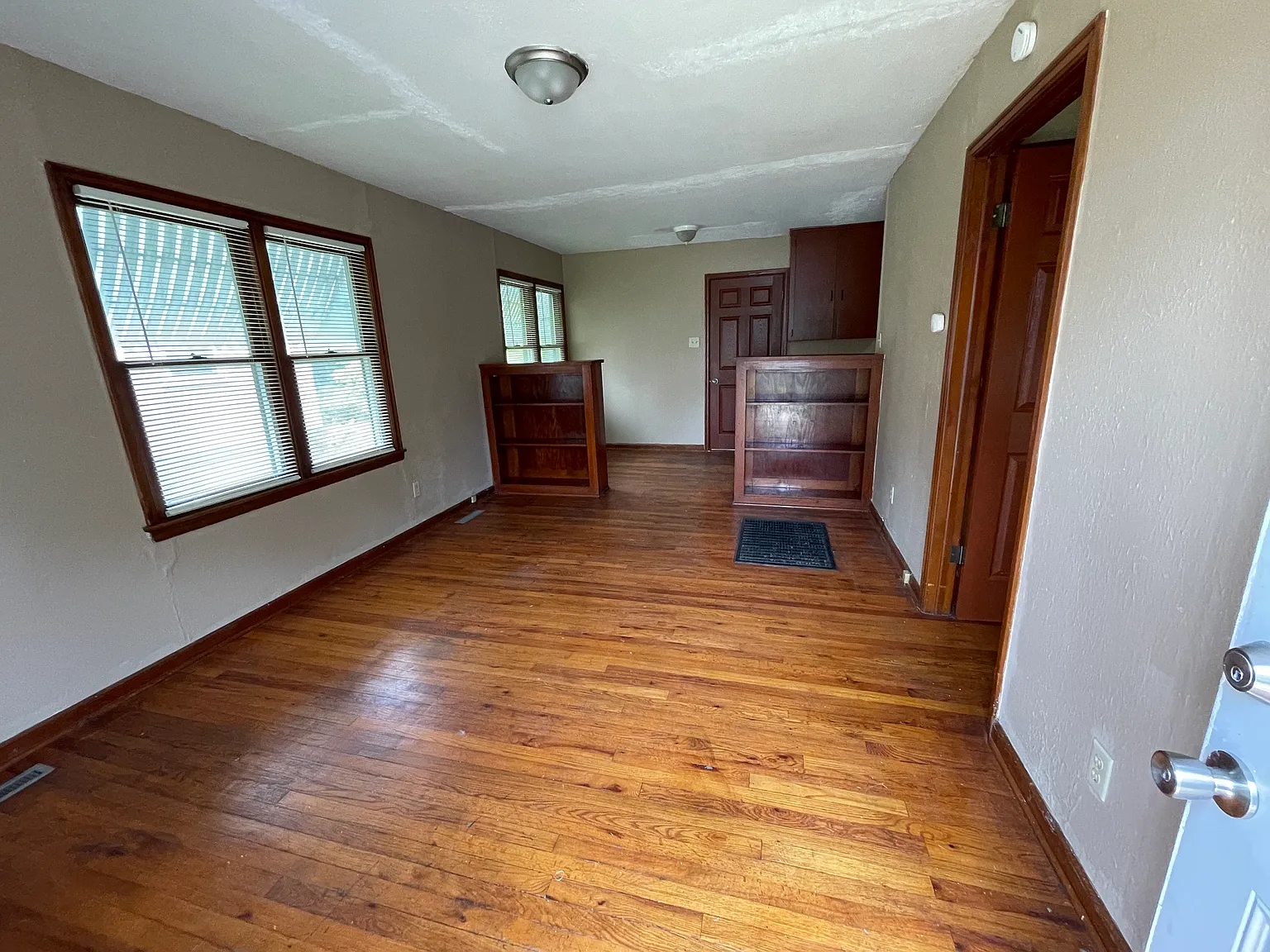 1 bed, 528 sqft, $900 — Photo 1