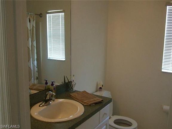 5th image of 1629 NW 3rd Pl