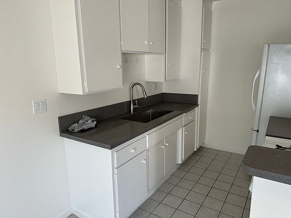 5th image of 1234 S Saltair Ave APT 6