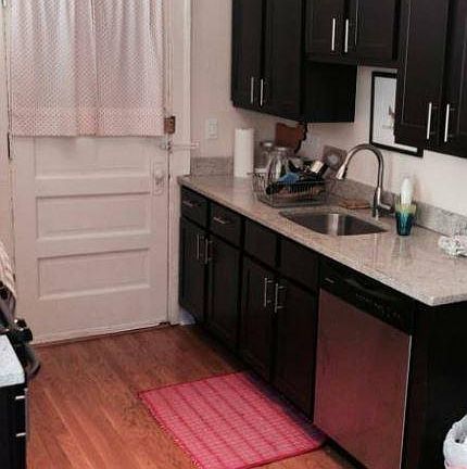 2nd image of 4719 N Leavitt St #3