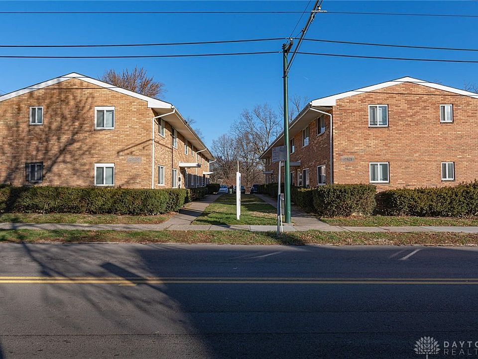 1st image of 2921 Hoover Ave