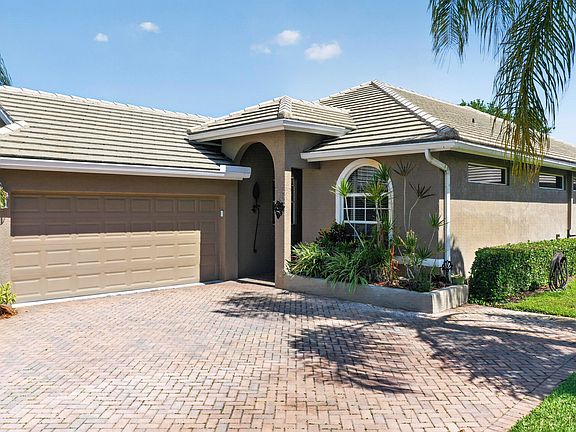 2nd image of 9434 Poinciana Court