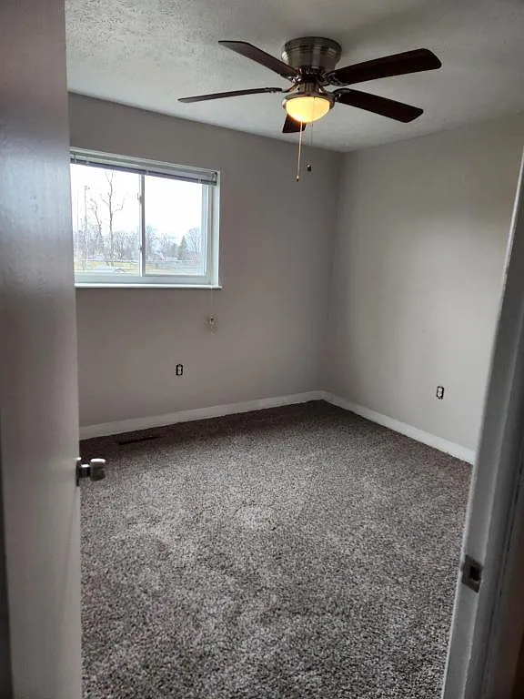 38751 Lakeshore Blvd — Photo 3