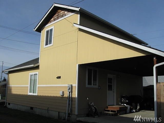2nd image of 310 N 1st St