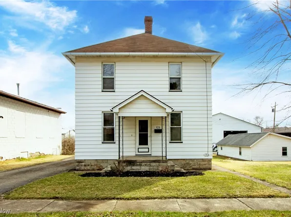 121 S Mount Vernon Ave, Loudonville, OH 44842