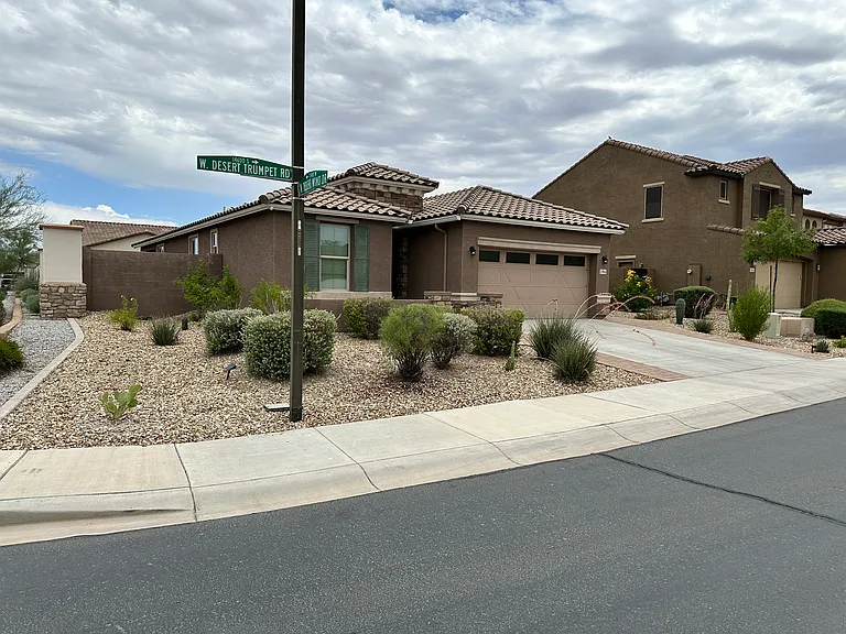 17845 W Desert Trumpet Rd — Photo 2