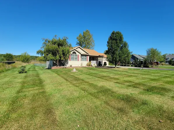 1850 King St, Owosso, MI 48867