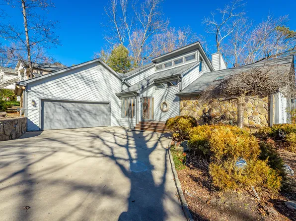 1406 Fore Winds Hl, Ooltewah, TN 37363