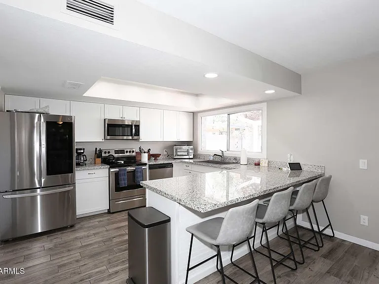 2634 S Cottonwood Dr — Photo 14