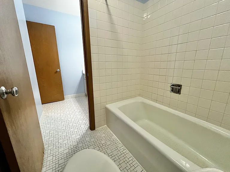 6838 W North Ave #2B — Photo 34
